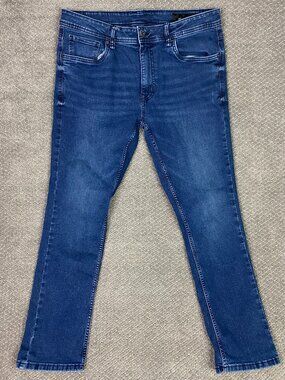 The Perfect Jean NYC Slim Fit Jeans Men's 35 x 30 Measures 35 x 29 Blue Stretch